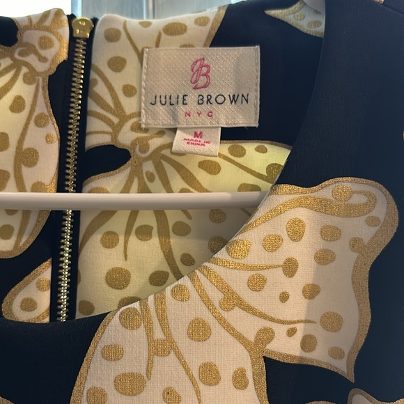 JB by Julie Brown 🔝 - Picture 5 of 7